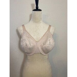Louisa Bracq Paris Women's Underwire Blush Pink Lace‎ Bra Size 32 H